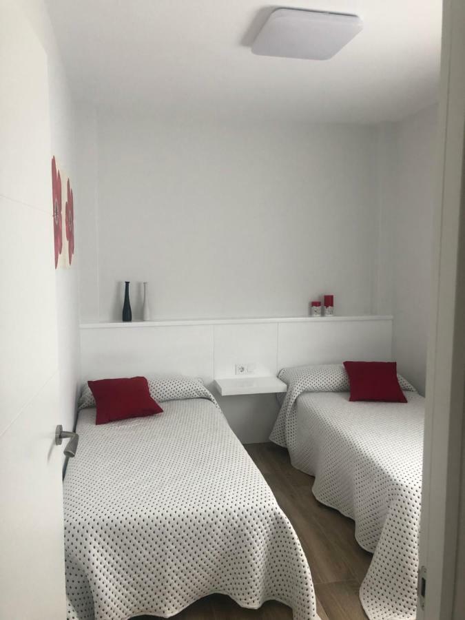 1º - Alojamiento En Pueblo Marinero Nigrán Εξωτερικό φωτογραφία